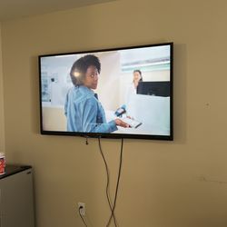 60 Inch Tv With Wall Mount 