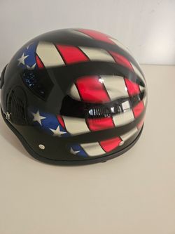 MOTORCYCLE HELMET