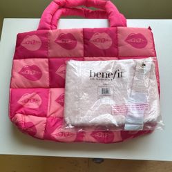 Benefit Faux Real Pouch And Lips Bag