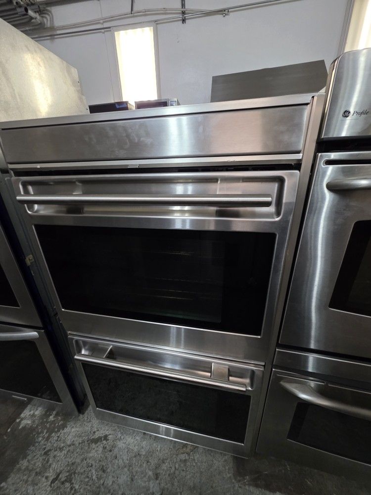 30" WOLF DOUBLE OVEN STAINLESS STEEL