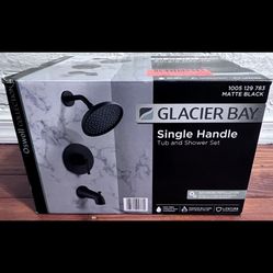 Glacier Bay Oswell 1-Handle 1-Spray Tub & Shower Faucet in Matte Black w/Valve