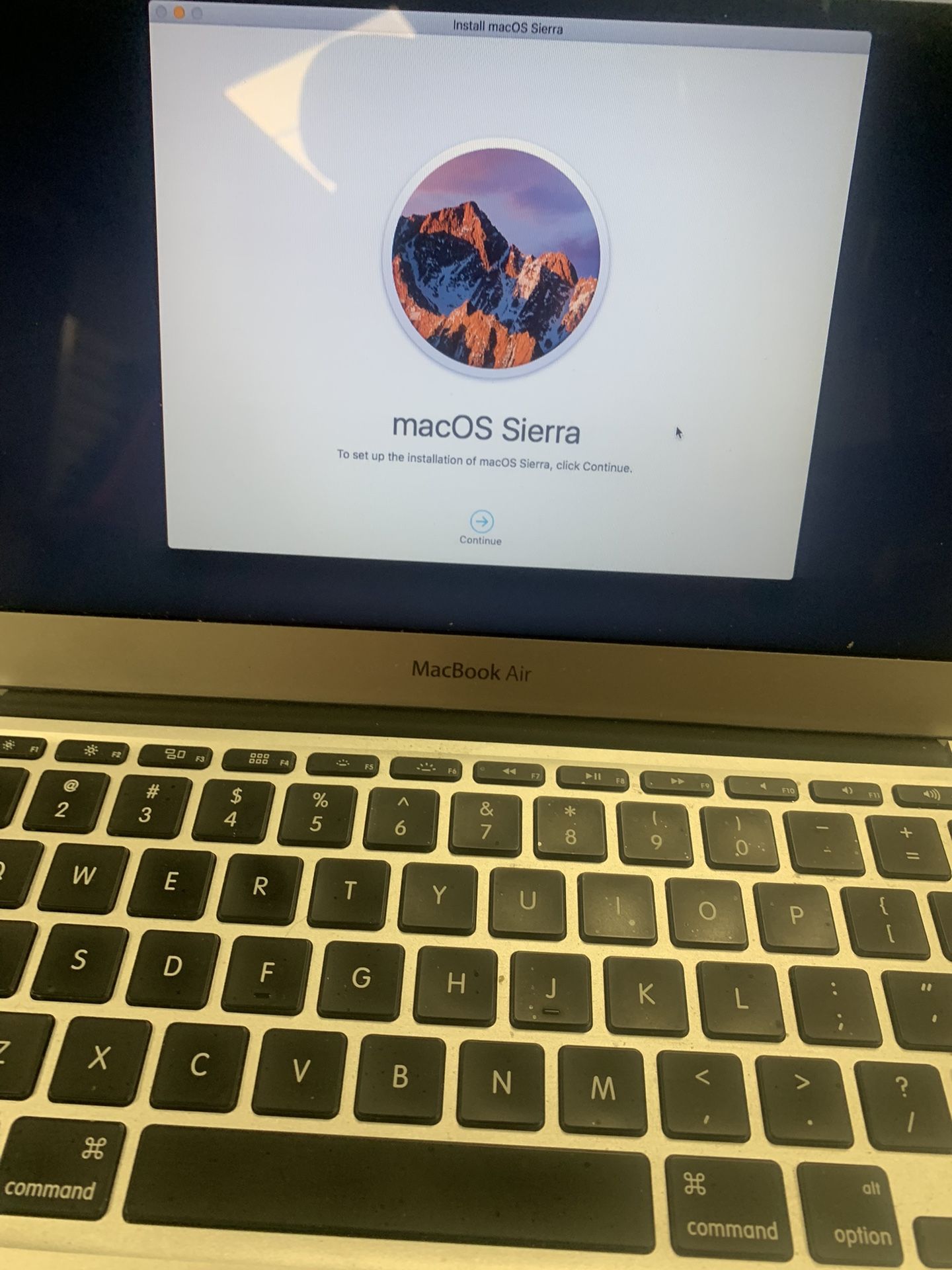 Macs Macs Macs $199-$599