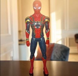 Marvel - Iron - Spider Man - Action Doll