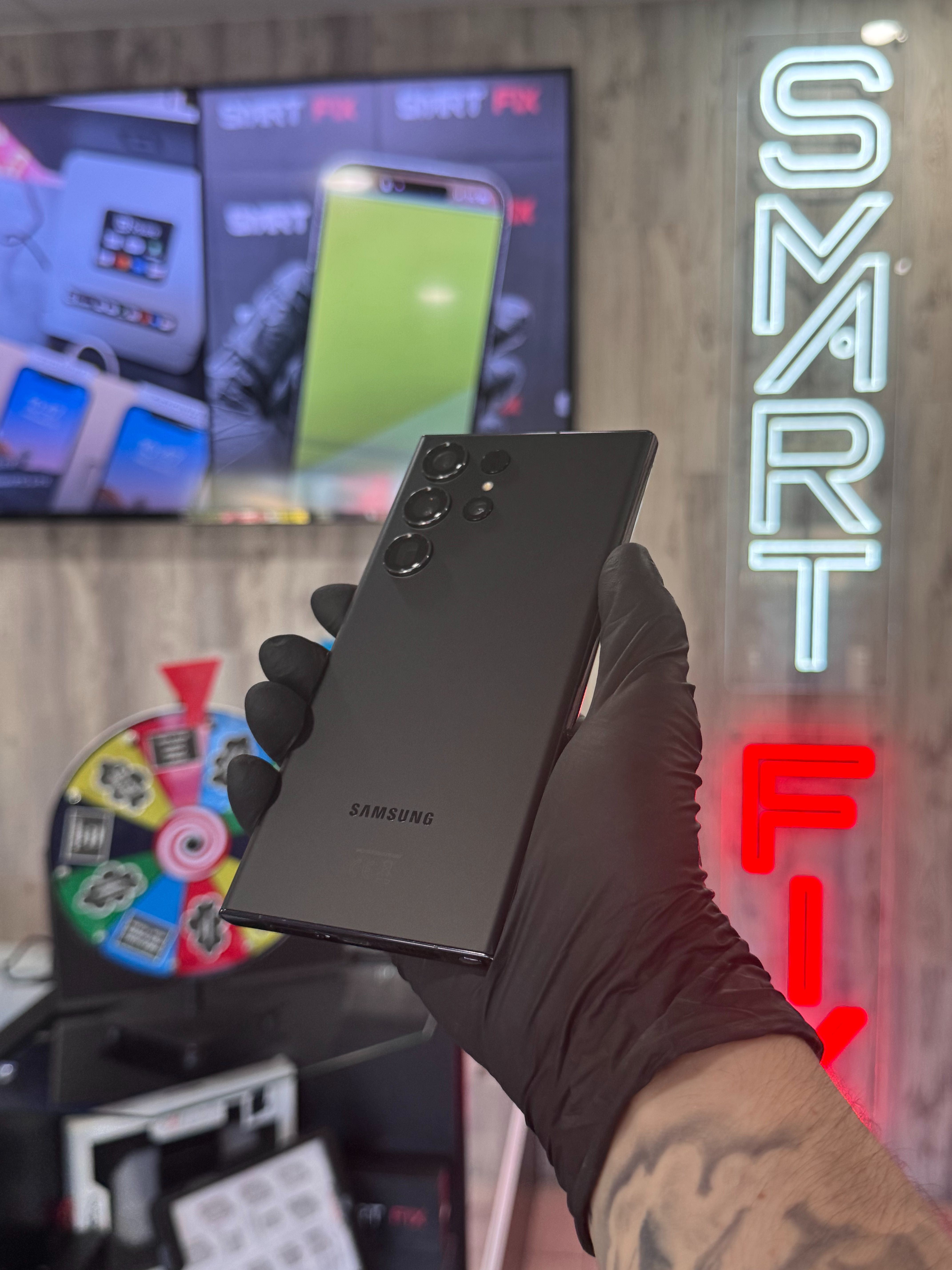 Samsung Galaxy S23 Ultra 256 GB - Black (Unlocked) + Warranty