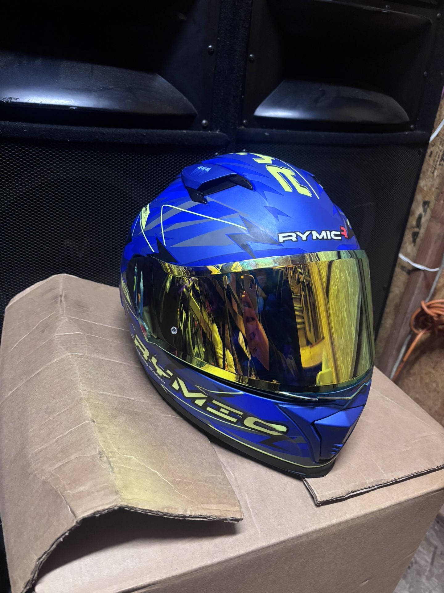 SR6 Full Face Motorcycle Helmet, Equipped with Clear & Multicolour Visors DOT Approved Street Racing Helmet