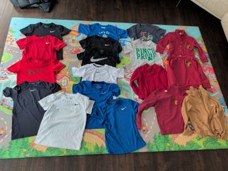Boys closed size 5T-6T