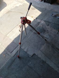 8 mm Camcorder Tripod