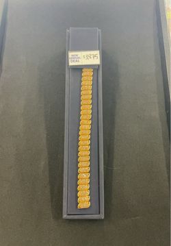 10k tennis bracelet with diamonds 17.5 grams and 7”