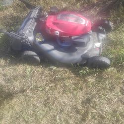 Honda Self-propelled Catching Grass Lawn Mower