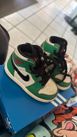 Toddler Jordan 1 retro in lucky green 5c