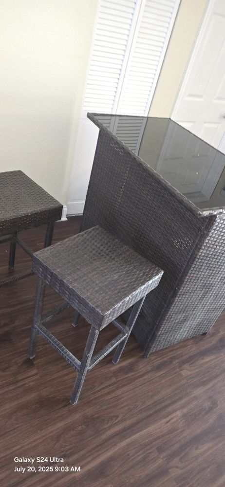 Outdoors Glasstop Entertainment Table