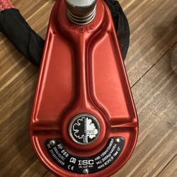 ISC RP 050 pulley w/ sling. (New)