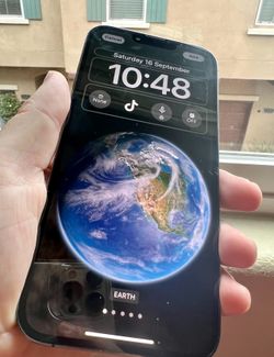 iPhone 13 PRO MAX 1TB - UNLOCKED - Excellent Conditions