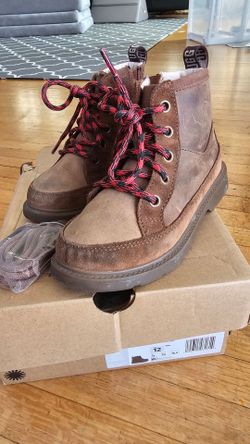 Ugg Kids' Robley Weather Boot size 12