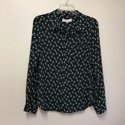 Women’s LOFT 100% polyester long sleeve button down print blouse… Size medium