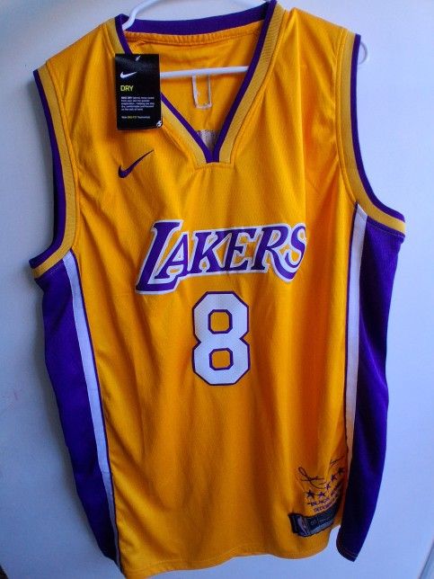 Kobe Bryant Jersey