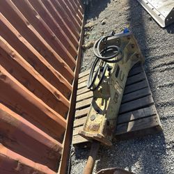 2022 UB Equipment UB403