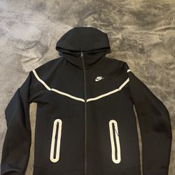 Reflective Nike Tech Size S USED 2 Times 