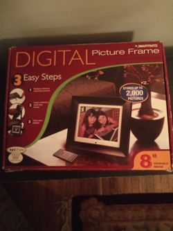 Smart Wood Digital Picture Frame