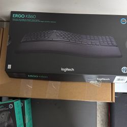 Logitech Ergo K860 Keyboard 