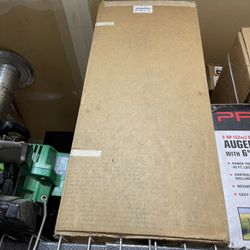 New in box hydraulic cooling fan for 1999 through 2004 jeep grand Cherokee