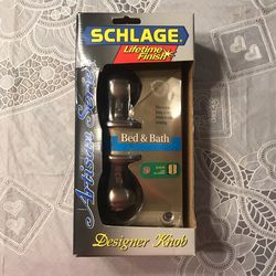 SCHLAGE Brushed Nickel Bed & Bath Designer Knob