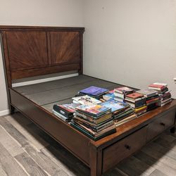 King Sized Platform Bed With Storage