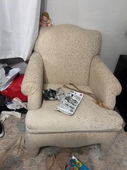 Armchair single couch