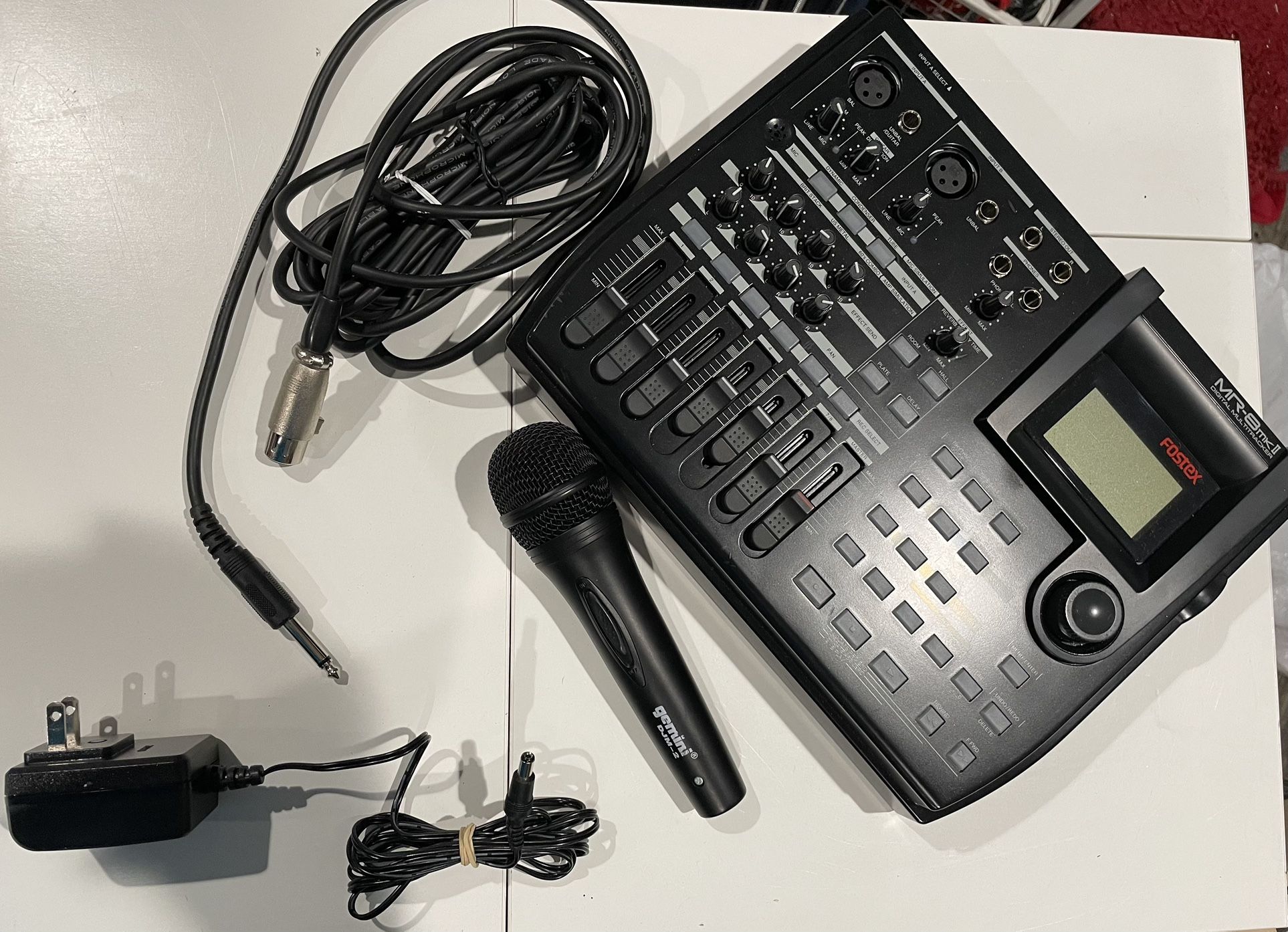 Fostex MR-8 Digital Recorder