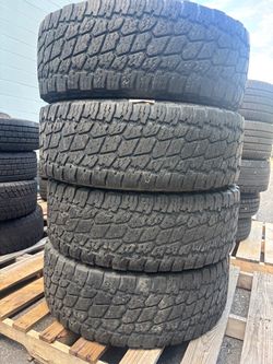 2 sets of 4 Cooper Discoverer HT3 & Nitto Terra Grappler G2 –