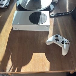 Microsoft Xbox One S Console