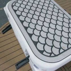 Yeti Tundra 35 Cooler Top  pad
