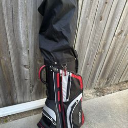King Cobra Golf Clubs With Bag. 