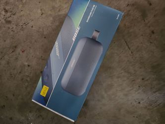 Bose speaker brand new still sealed
