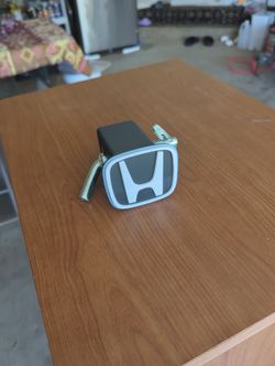 Honda. Hitch  Cover..
