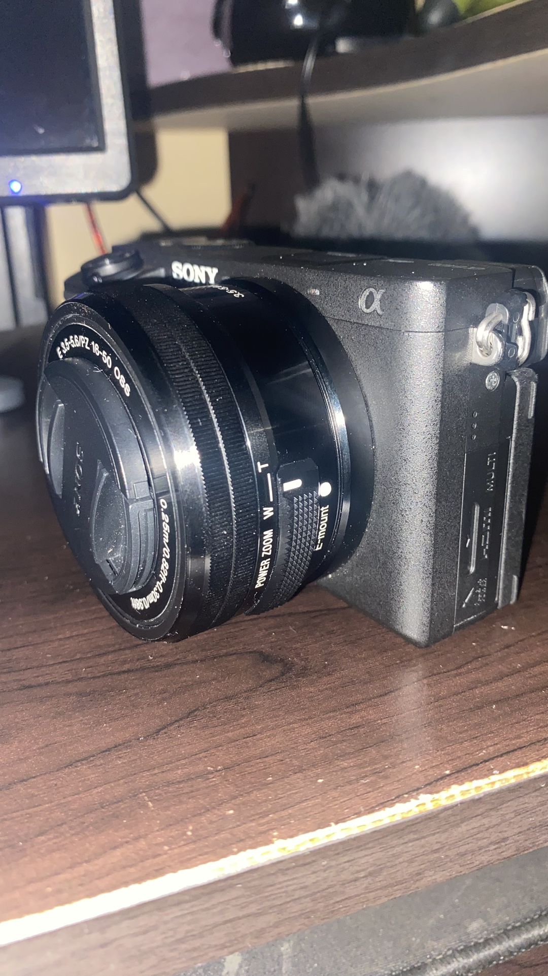 Sony A6400