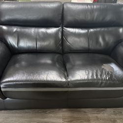 Black Leather Couch 