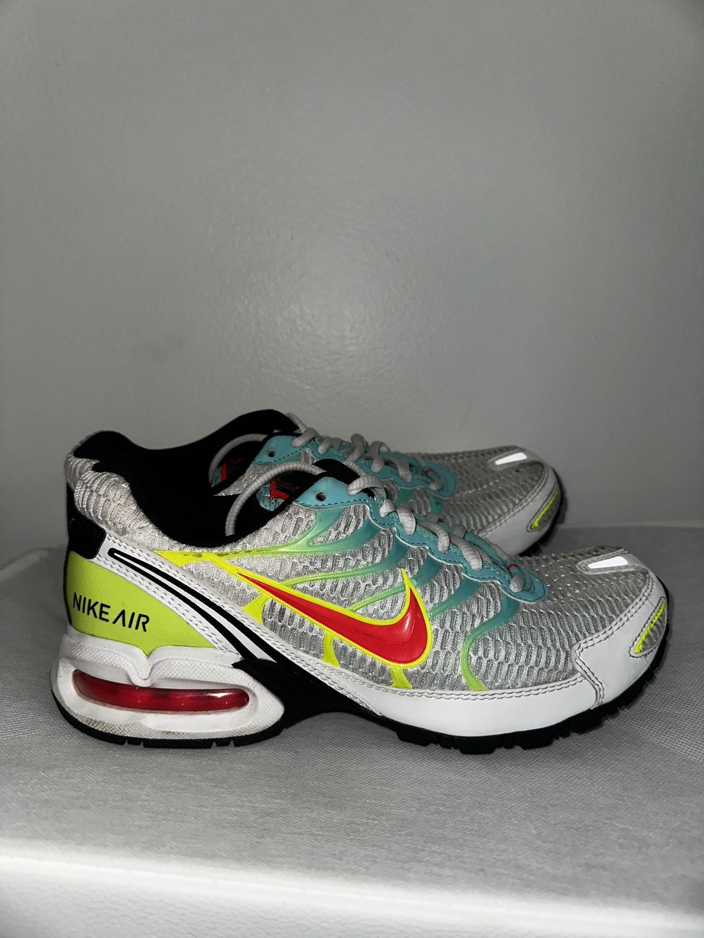 Nike Shoes & Sweatshirt