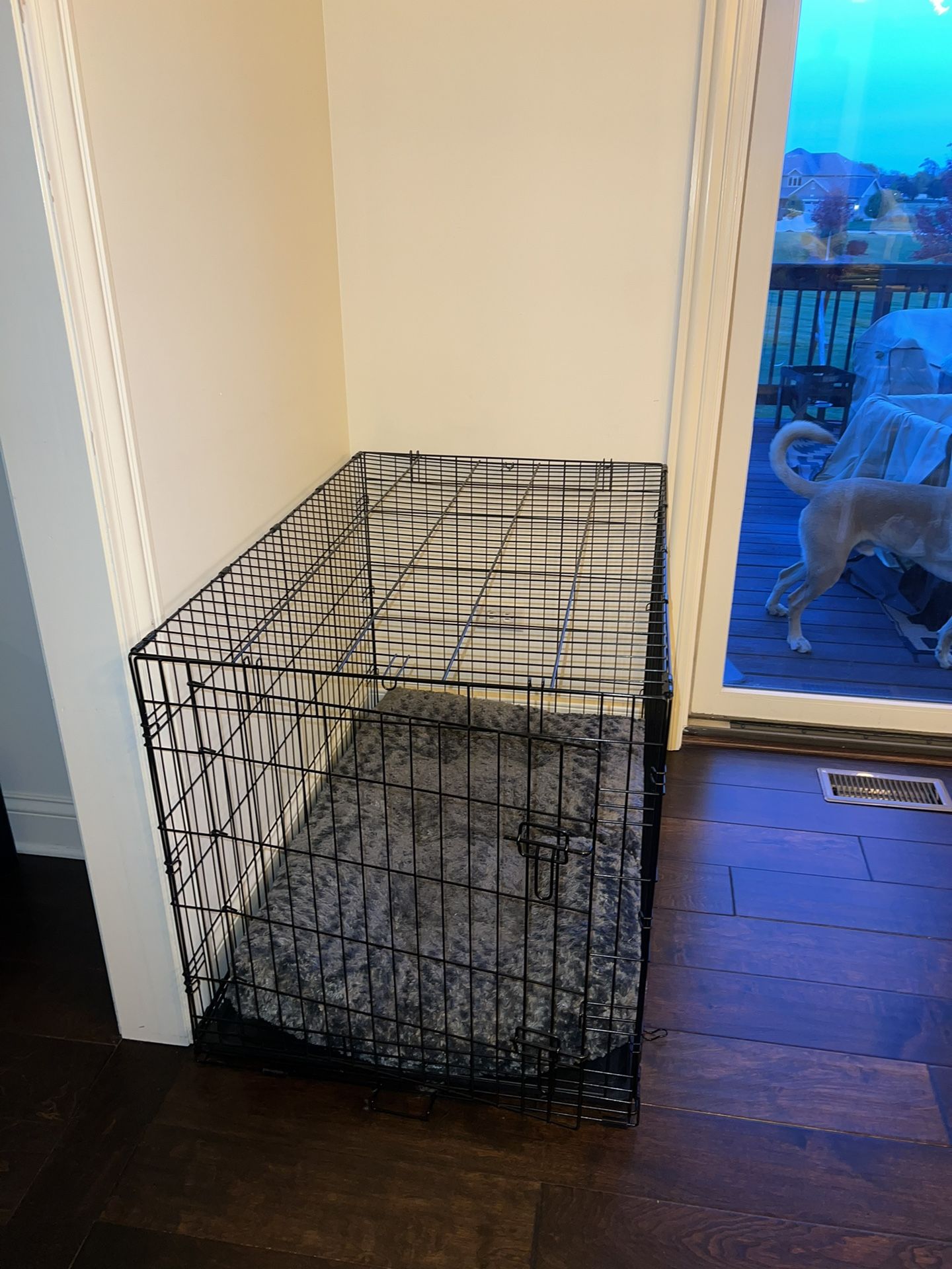 XL Dog Crate