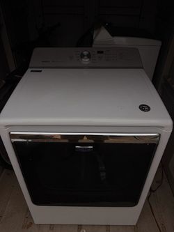 XL Maytag washer/dryer set