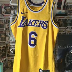 Lakers LeBron Nike Jersey