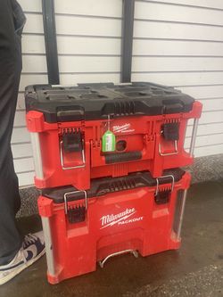 Milwaukee pack out