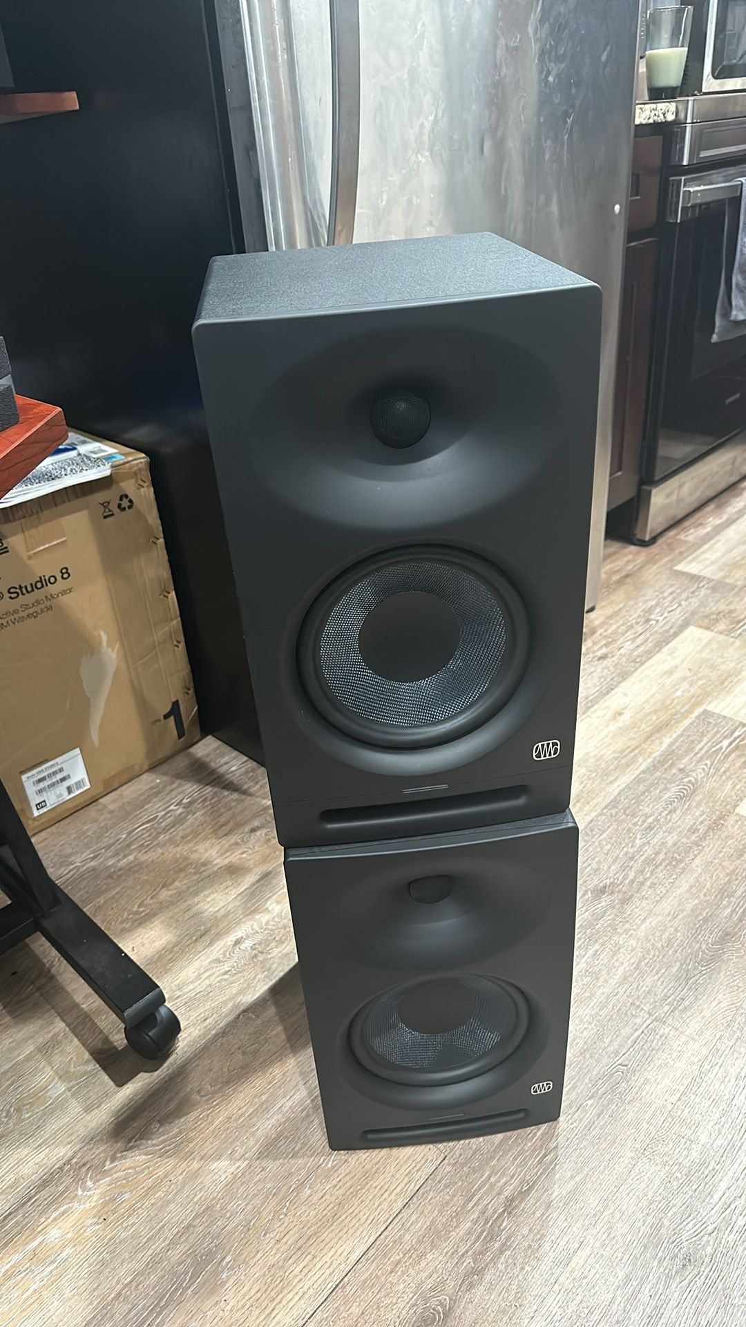 Presonus Studio Momitors Eries 8”