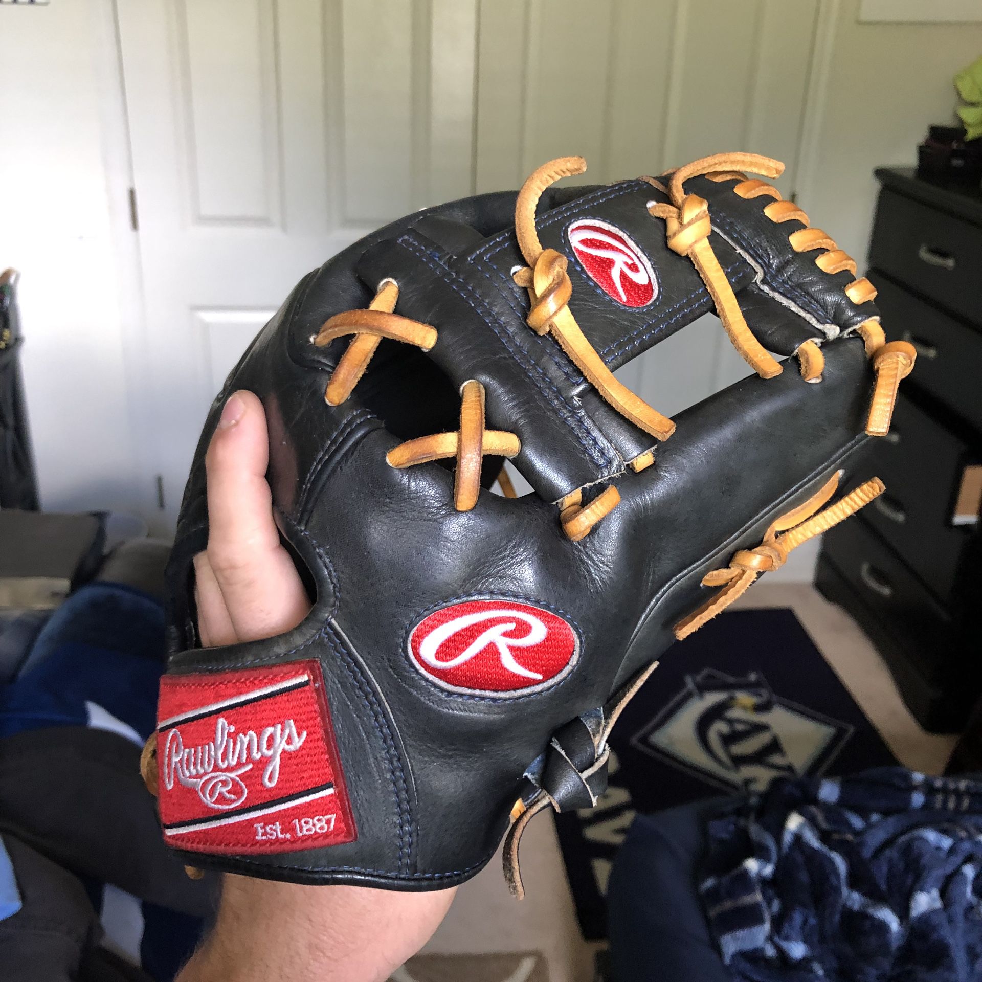 11.75” Rawlings Pro Preferred Baseball Glove