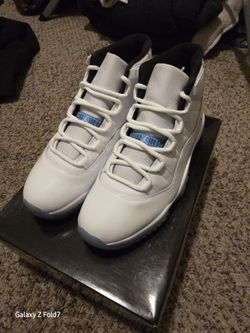 Jordan 11 Legend Blue
