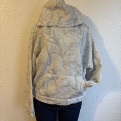 Women’s Small Hoodie 