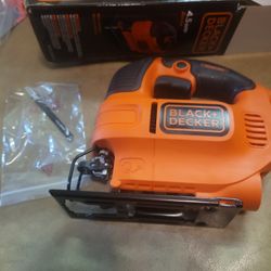 BLACK+DECKER 4.5-Amp Variable Speed Keyless Corded Jigsaw

 BDEJS300C