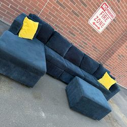 really nice navy sectional couch