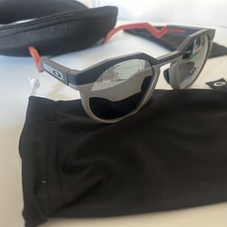 oakley hstn 