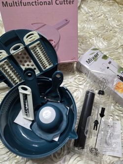 Set of Multifunctional Cutter and Reachable Frother Mixer